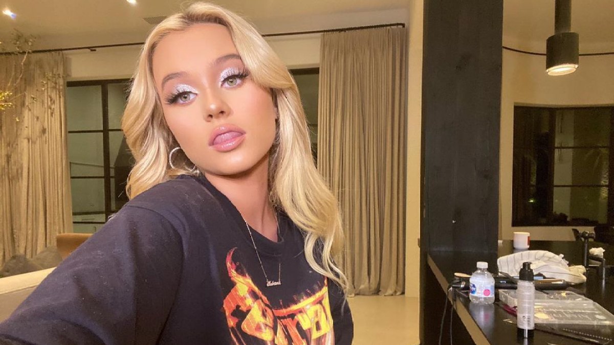 Travis Barker's Daughter Alabama Shuts Down a Troll by Going Makeup-Free on TikTok