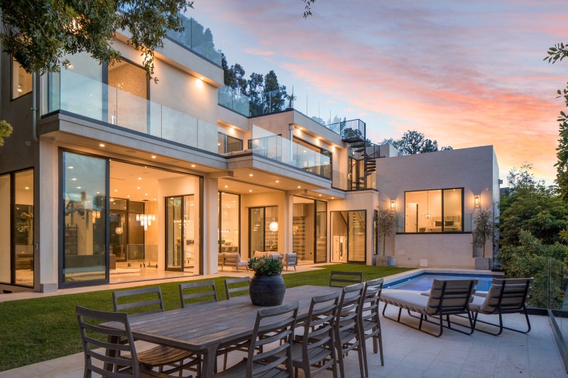 Brooklyn Beckham, Nicola Peltz Buy $10.5 Million Home: Photos 2