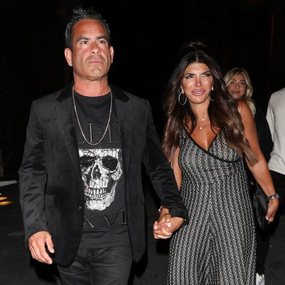 RHONJ's Teresa Giudice and Boyfriend Louis Ruelas Hold Hands While Shopping in NYC