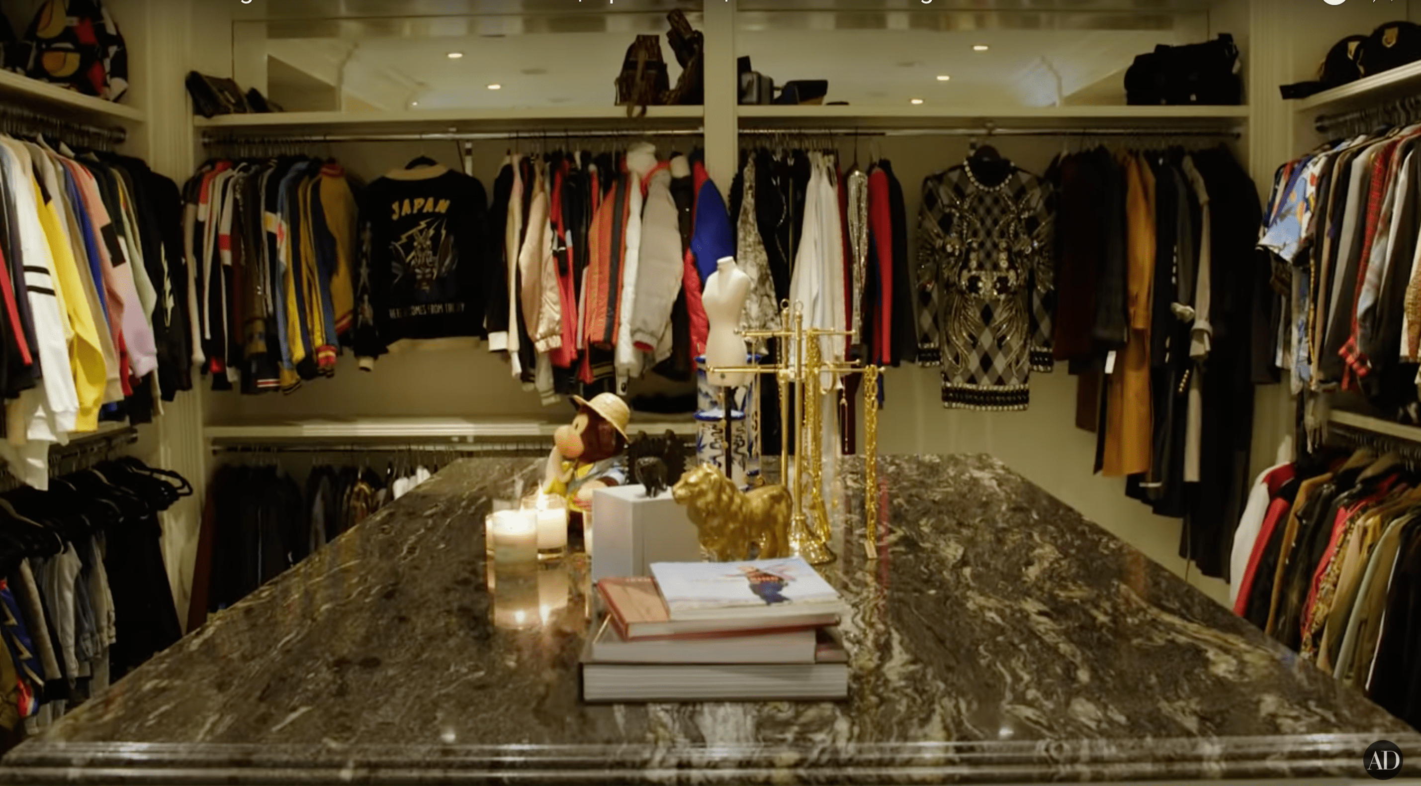 Cara Delevingne's L.A. Home Photos 12