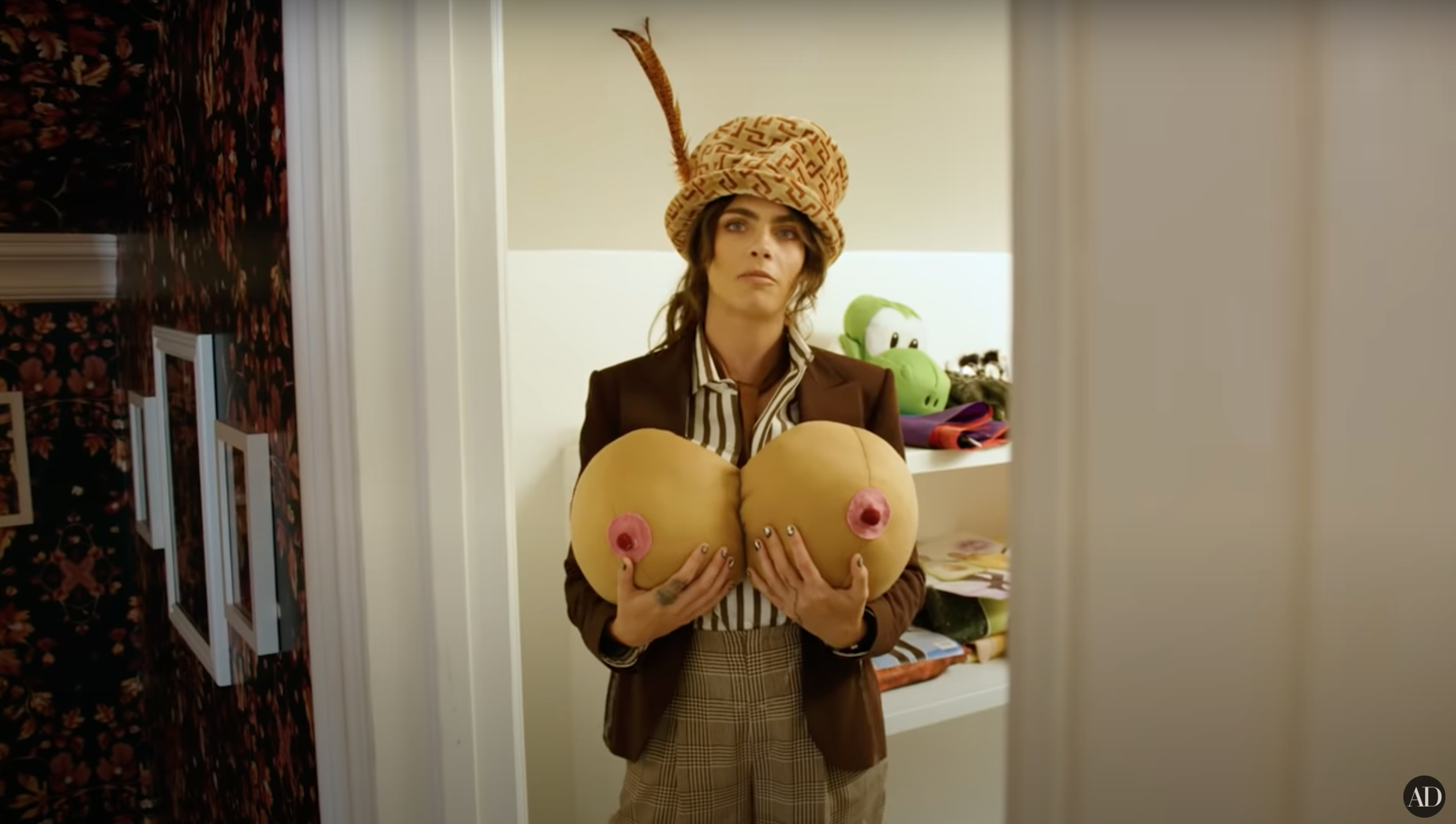 Cara Delevingne's L.A. Home Photos