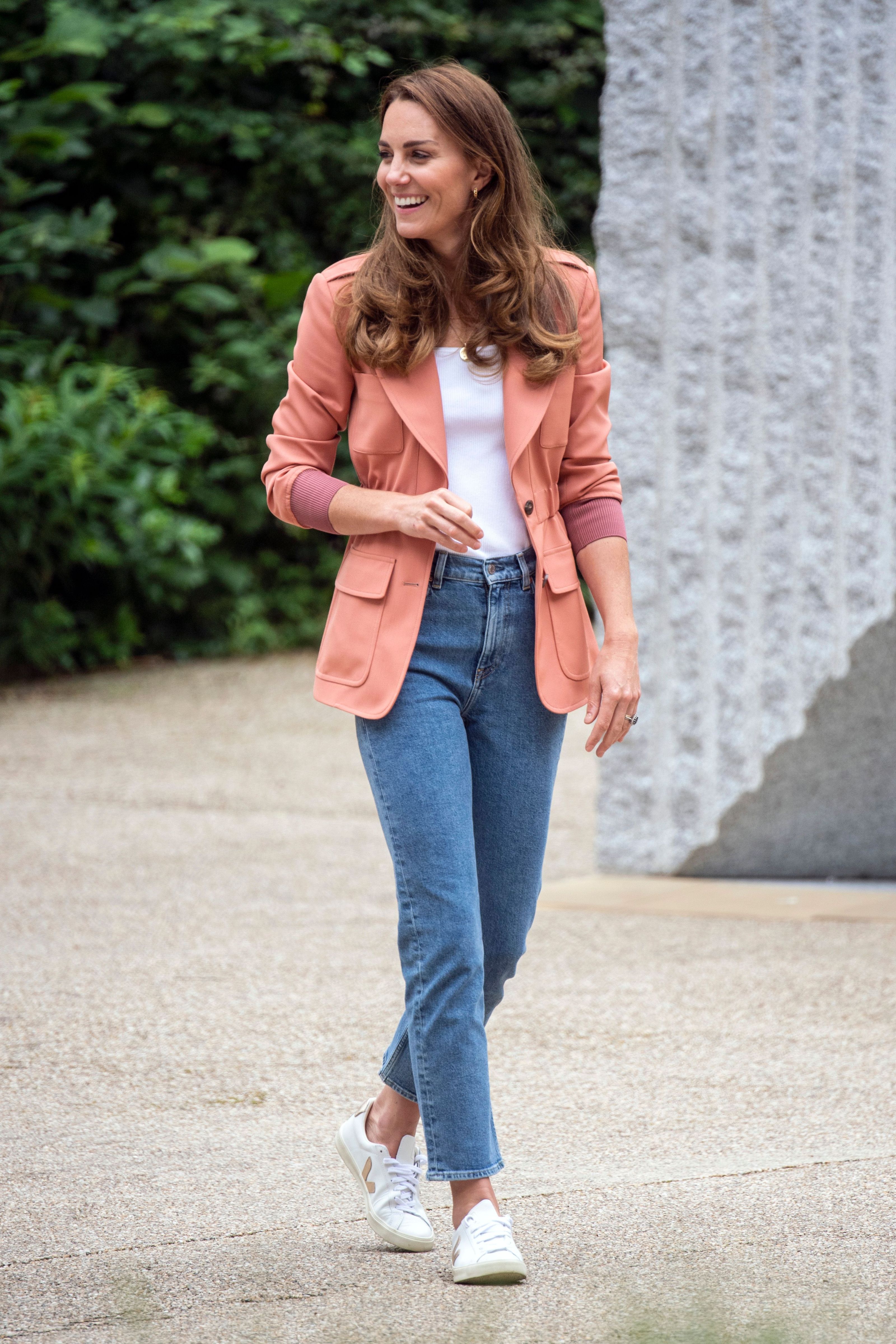 Duchess Kate Middleton in Skinny Jeans: Photos of the Look