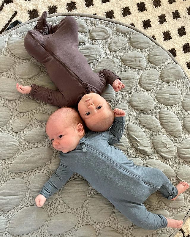 Arie Luyendyk Lauren Burnham Twins Lux and Senna 4