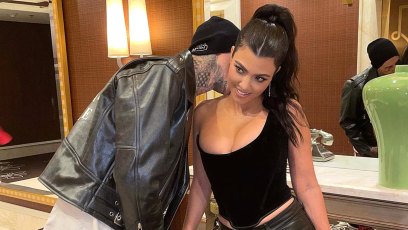 Kourtney Kardashian Takes Sexy Snapshot Backstage at Boyfriend Travis Barker’s Concert