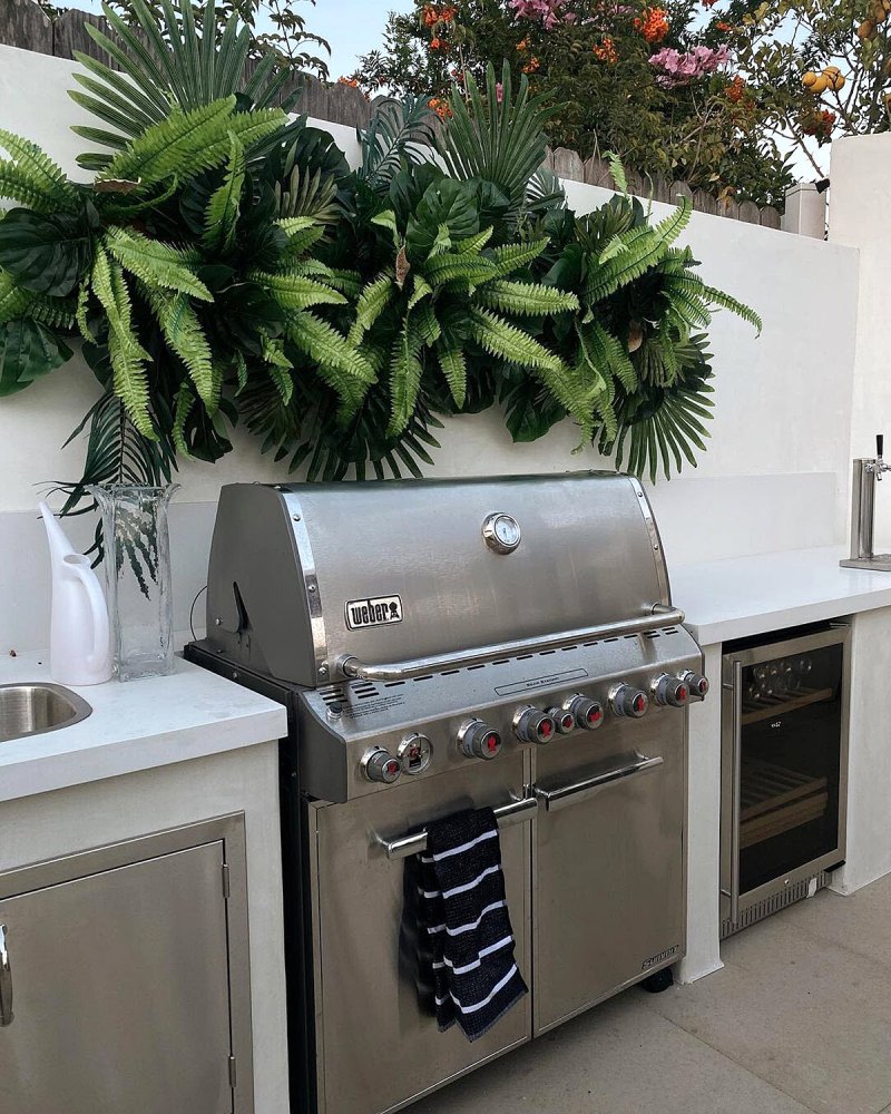 Dylan Barbour and Hannah Godwin's Newly Renovated Backyard Is Summer Goals: Take a Tour