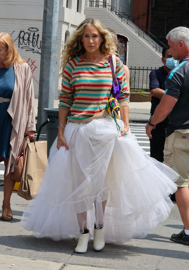 Sarah Jessica Parker And Just Like That Outfits