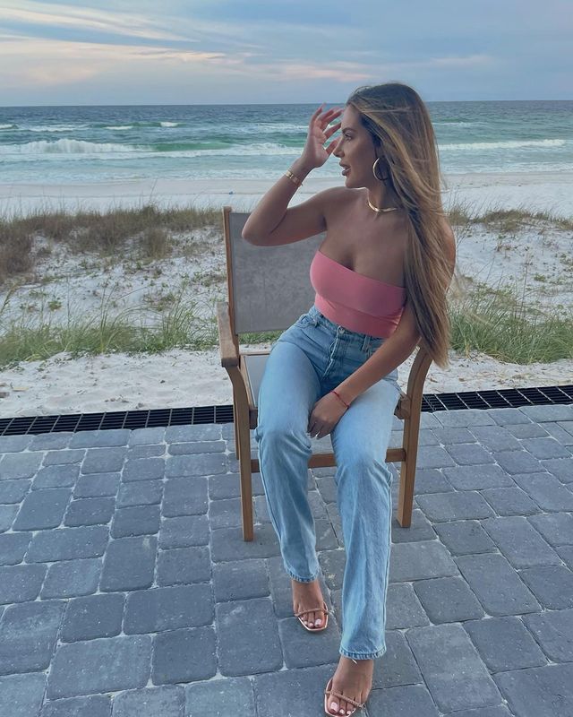 Brielle Biermann's Double Jaw Surgery: Before and After Photos 1