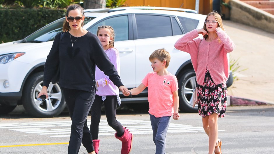 Jennifer Garner out and about, Los Angeles, USA - 21 Dec 2018