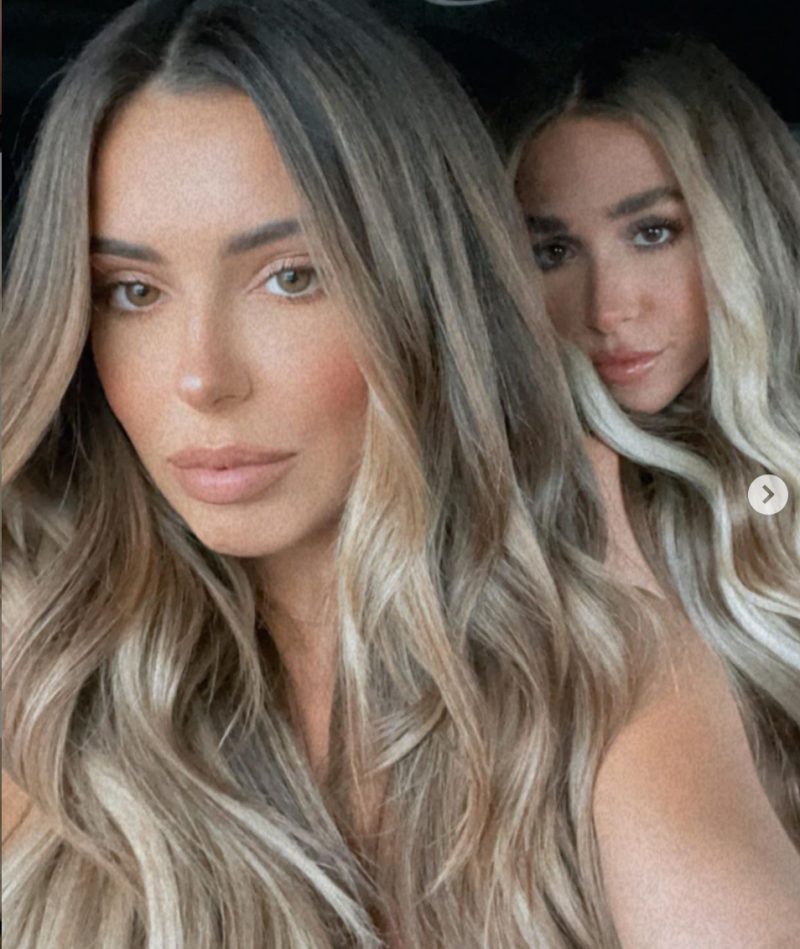 Kim Zolciak and Daughters Twinning Moments