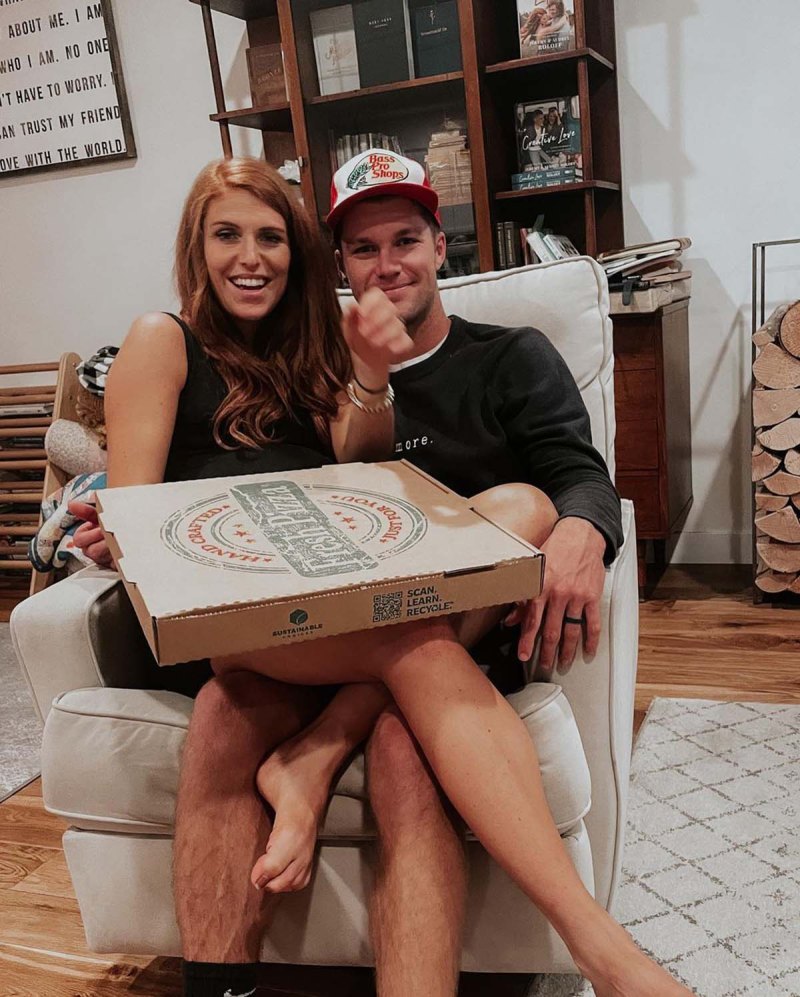 Take Tour Former Little People Big World Stars Jeremy Audrey Roloffs Stunning Home