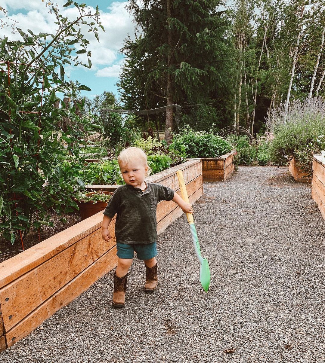 LPBW's Jeremy and Audrey Roloff's Kids Ember, Bode Photos 5