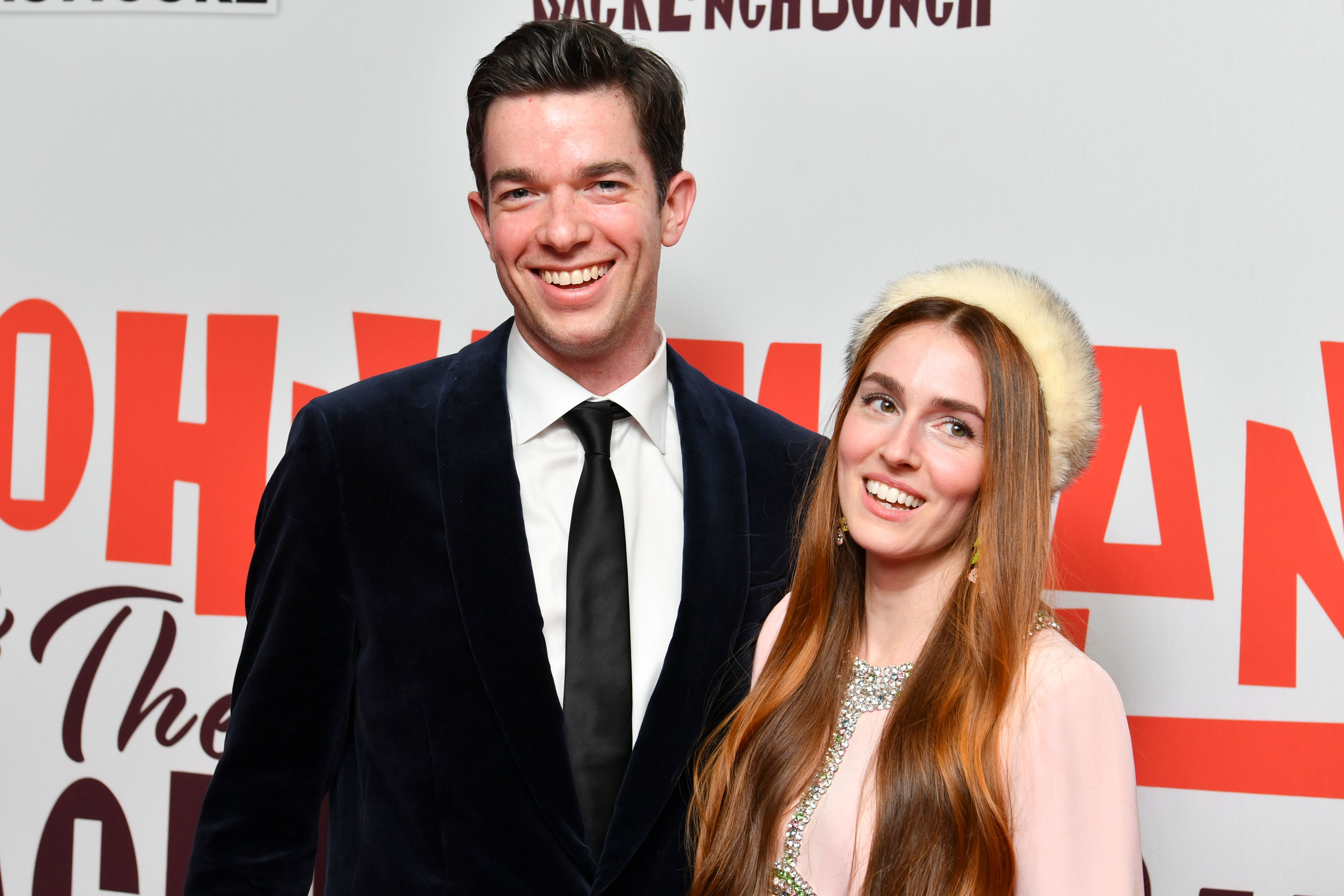  Olivia Munn Pregnant: Expecting Baby No. 1 With John Mulaney Amid Anna Tendler Divorce