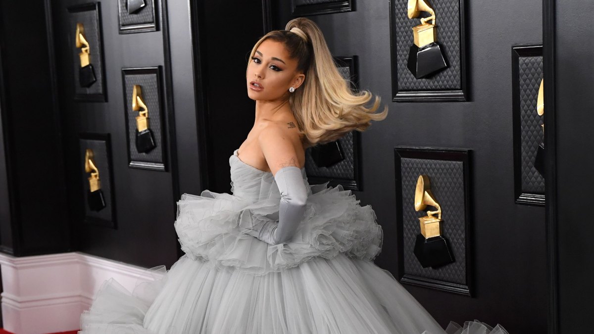 Ariana Grande Skips MTV VMAs 2021