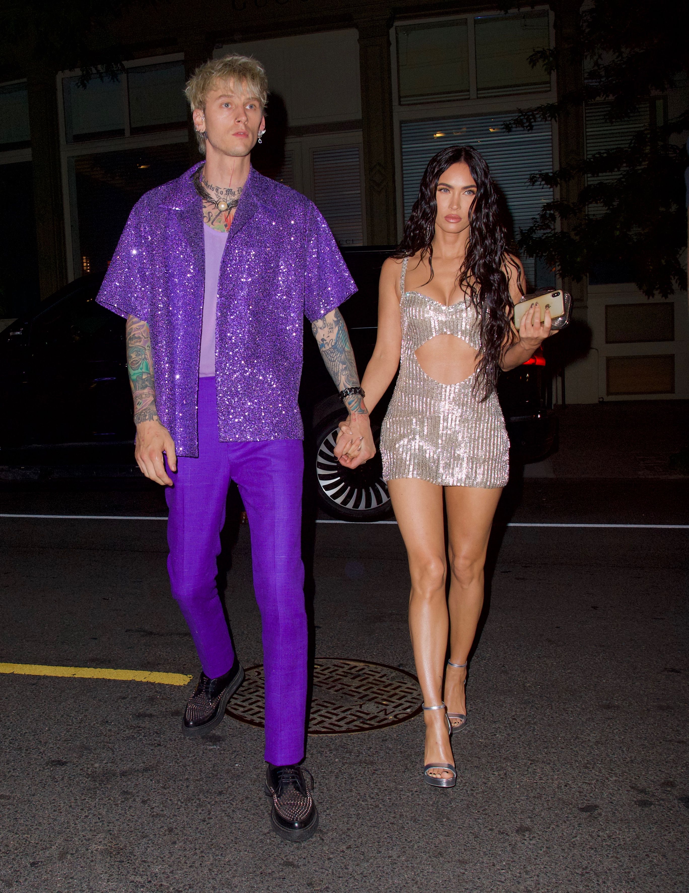 Kourtney Kardashian, Travis Barker, Megan Fox and Machine Gun Kelly Go Out Post-VMAs 4