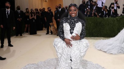 simone biles met gala red carpet 2021