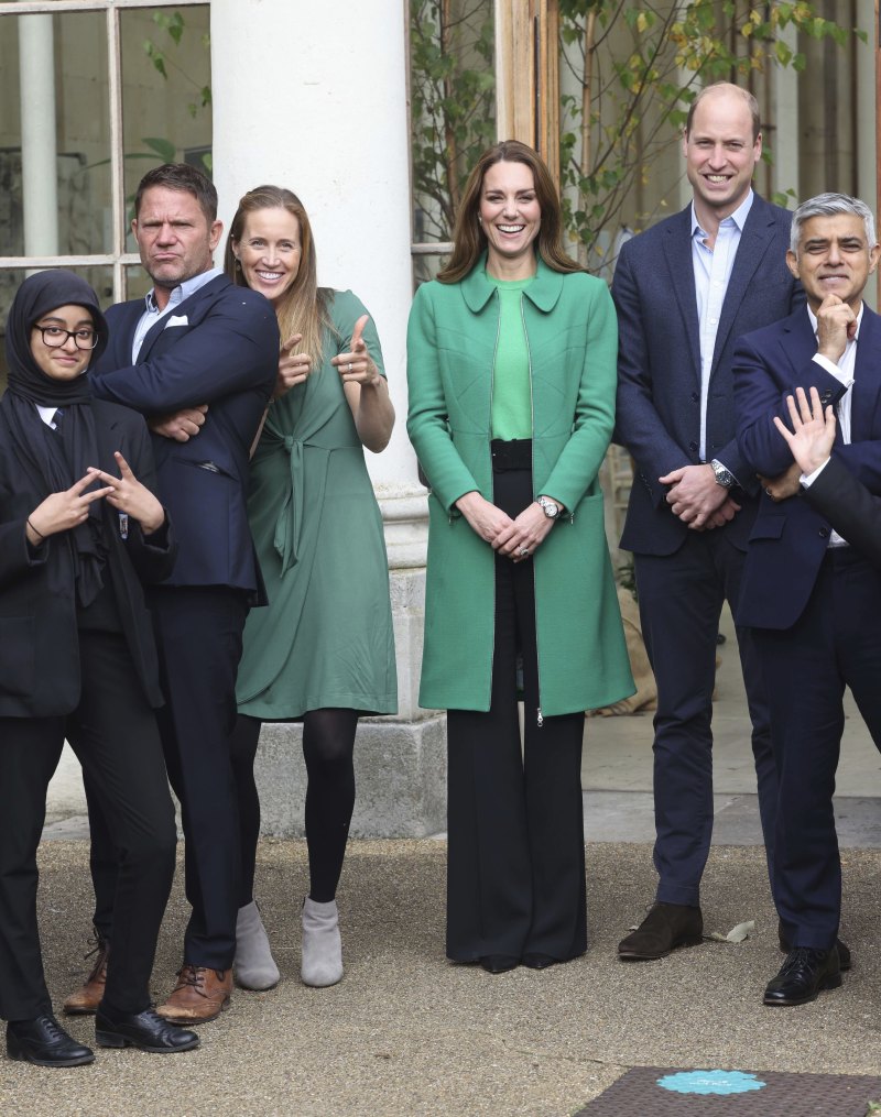 Kate Middleton Breaks Protocol in Pants at Kew Gardens: Photos 5
