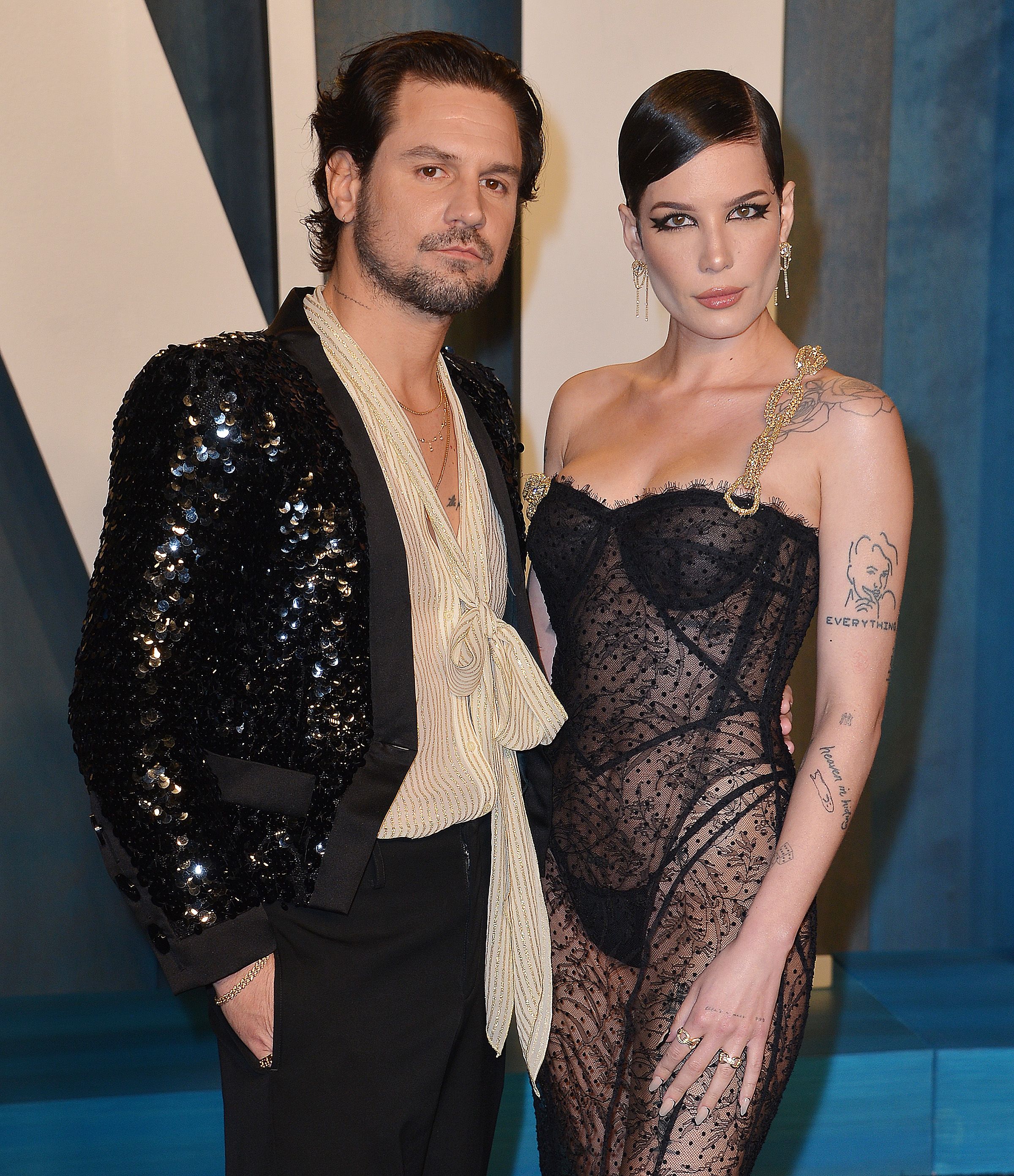 800px x 927px - Halsey and Alev Aydin's Cutest Photos: Pics of the Couple