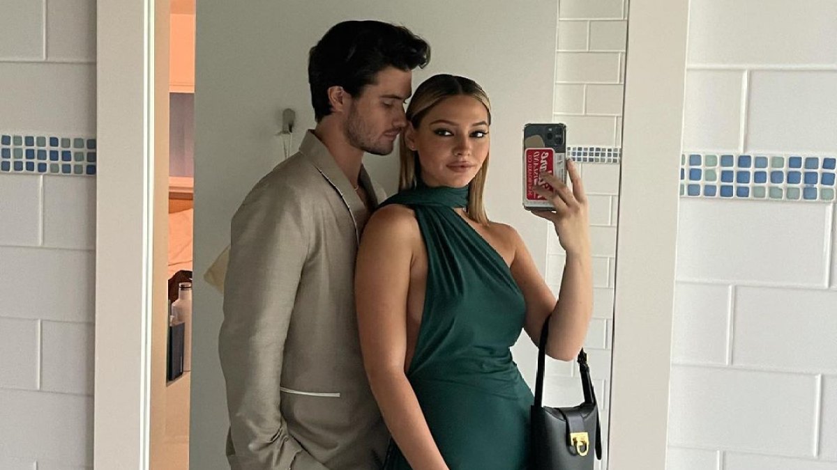 'Outer Banks' Stars Madelyn Cline and Chase Stokes Split After 1 Year of Dating: Report