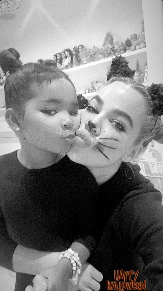 khloe kardashian halloween 2021