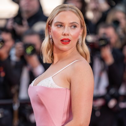 Scarlett Johansson : Latest News - Life & Style