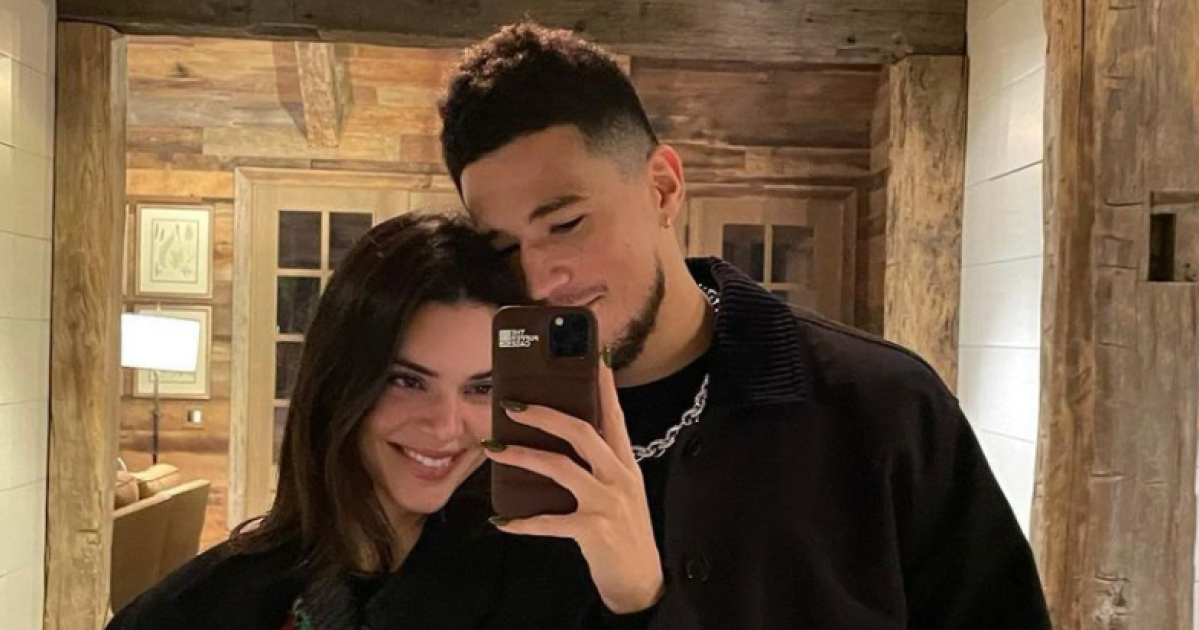 Kendall Jenner Gives Devin Booker Shoutout Before All-Star Game