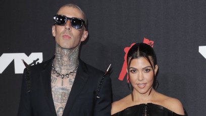 Kourtney Kardashian Seemingly Debunks Pregnancy Rumors With Drink