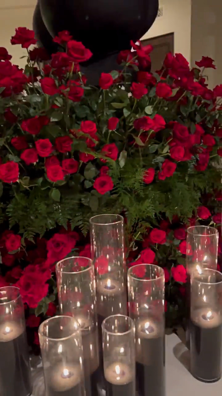 Kourtney Kardashian and Travis Barker's Most Romantic Valentine's Day 2022 Photos
