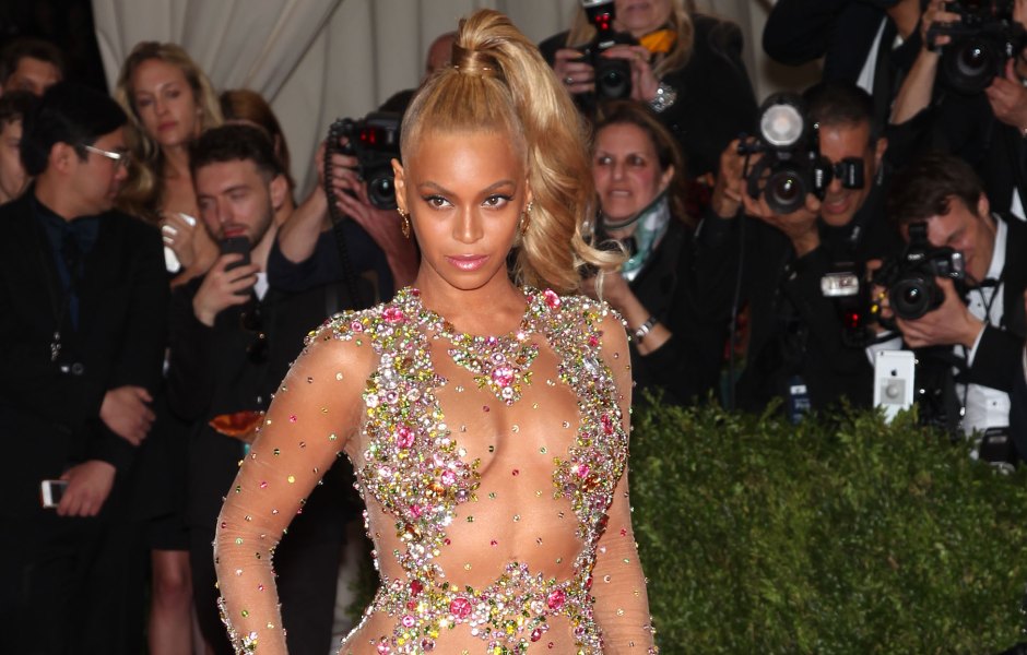Beyonce’s Most Fashionable Braless Moments Over the Years