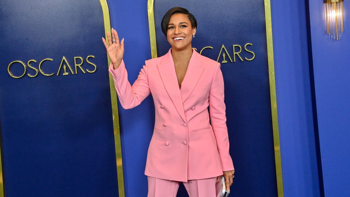 Awards Show Season! What to Know About the 2022 Oscars: How to Watch, Hosts and More Details