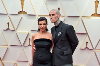 Travis Barker Thanks Kourtney Kardashian for Removing His Stitches
