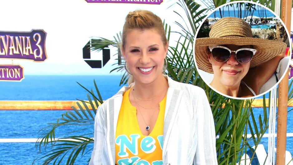 Fuller House’s Jodie Sweetin Always Looks Adorable in a Bikini! See Her ~Sweetest~ Swimsuit Photos