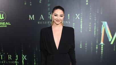 Living Her Best Life! Madelyn Cline's Braless Red Carpet Moments Are a Fashionista's Dream: Photos