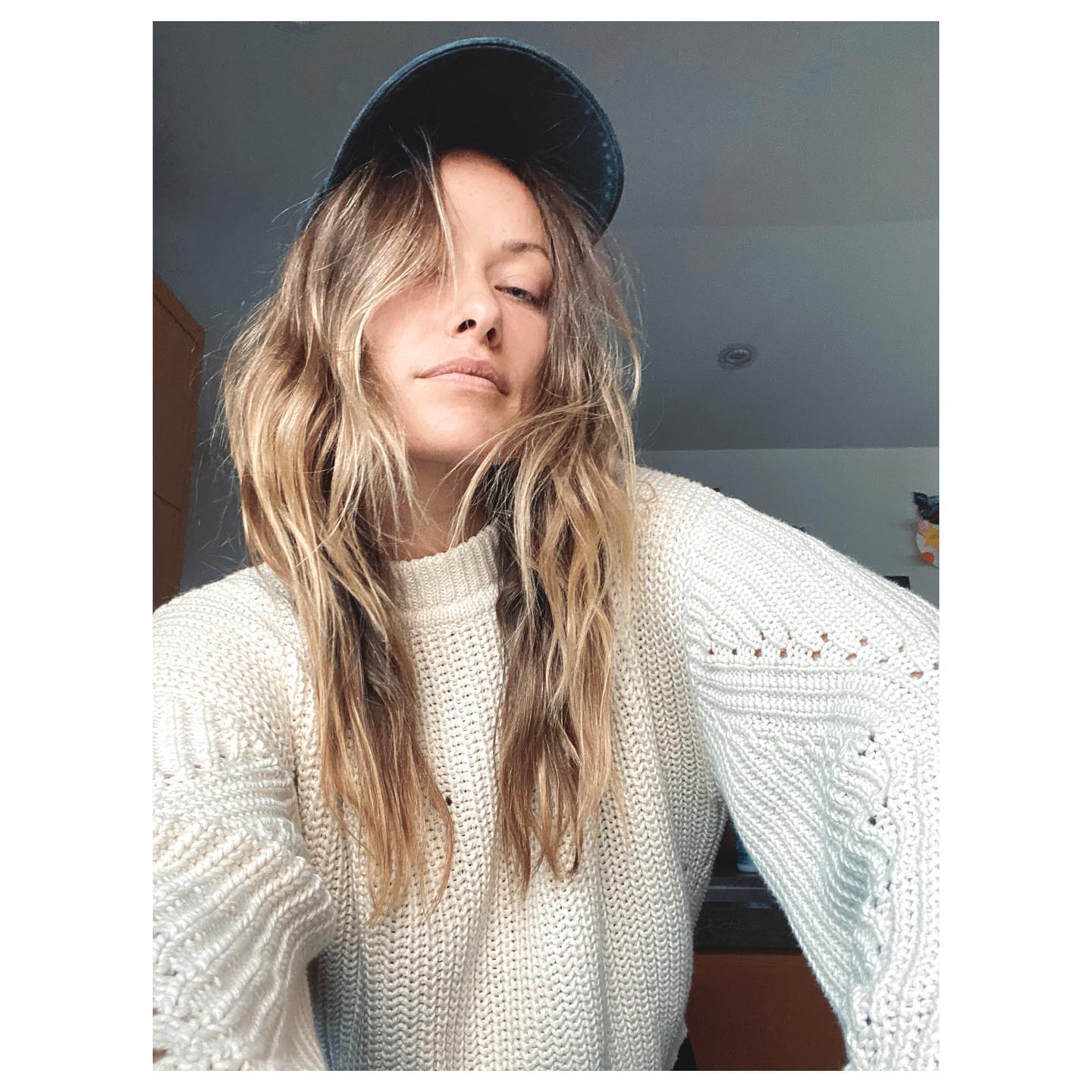 Olivia Wilde Doesn’t Need Glam to Look Beautiful! See Photos of Her With No Makeup