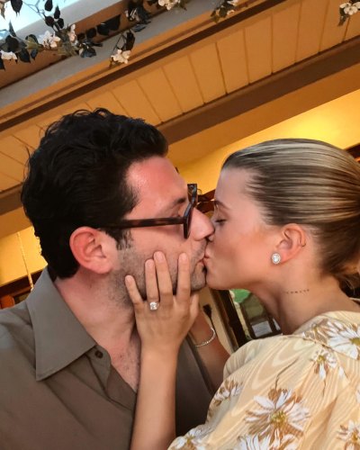 Bling Bling! These Celebrity Engagement Rings Are Adding Some Shine to 2022: Carats, Cuts, Details