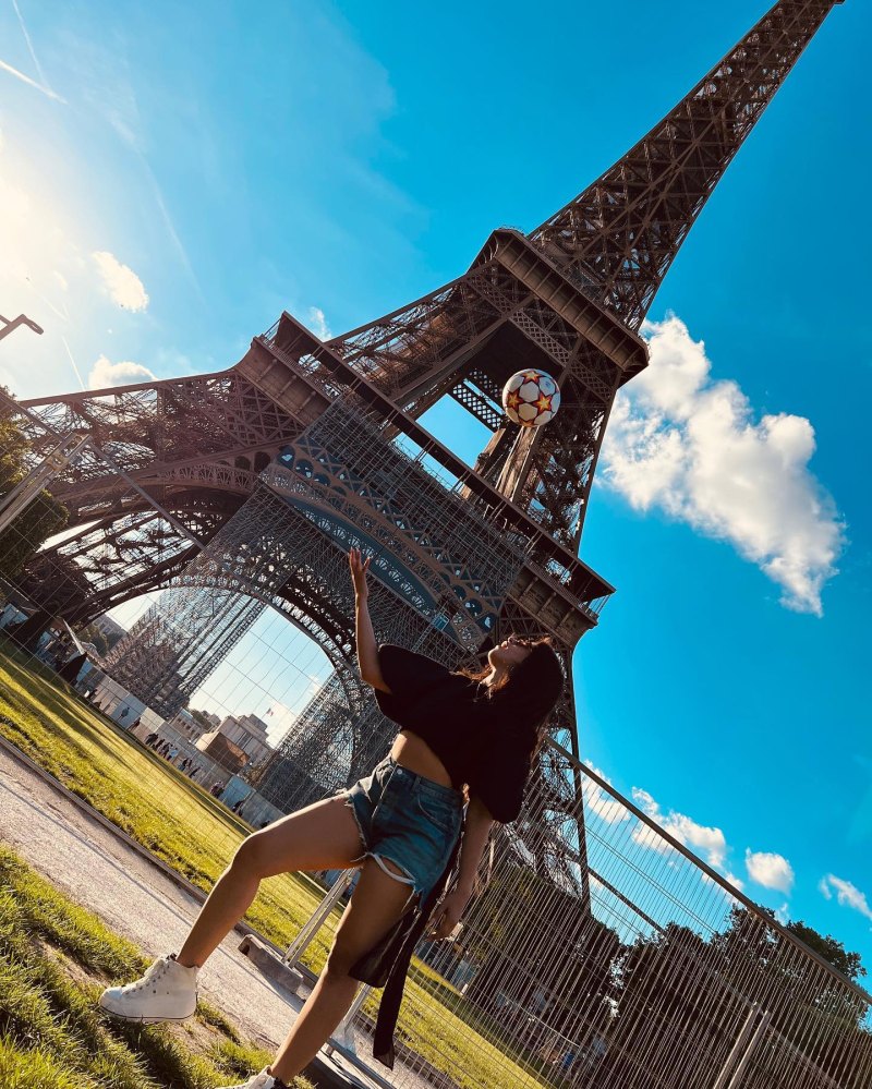 Celebrities Wearing Daisy Dukes