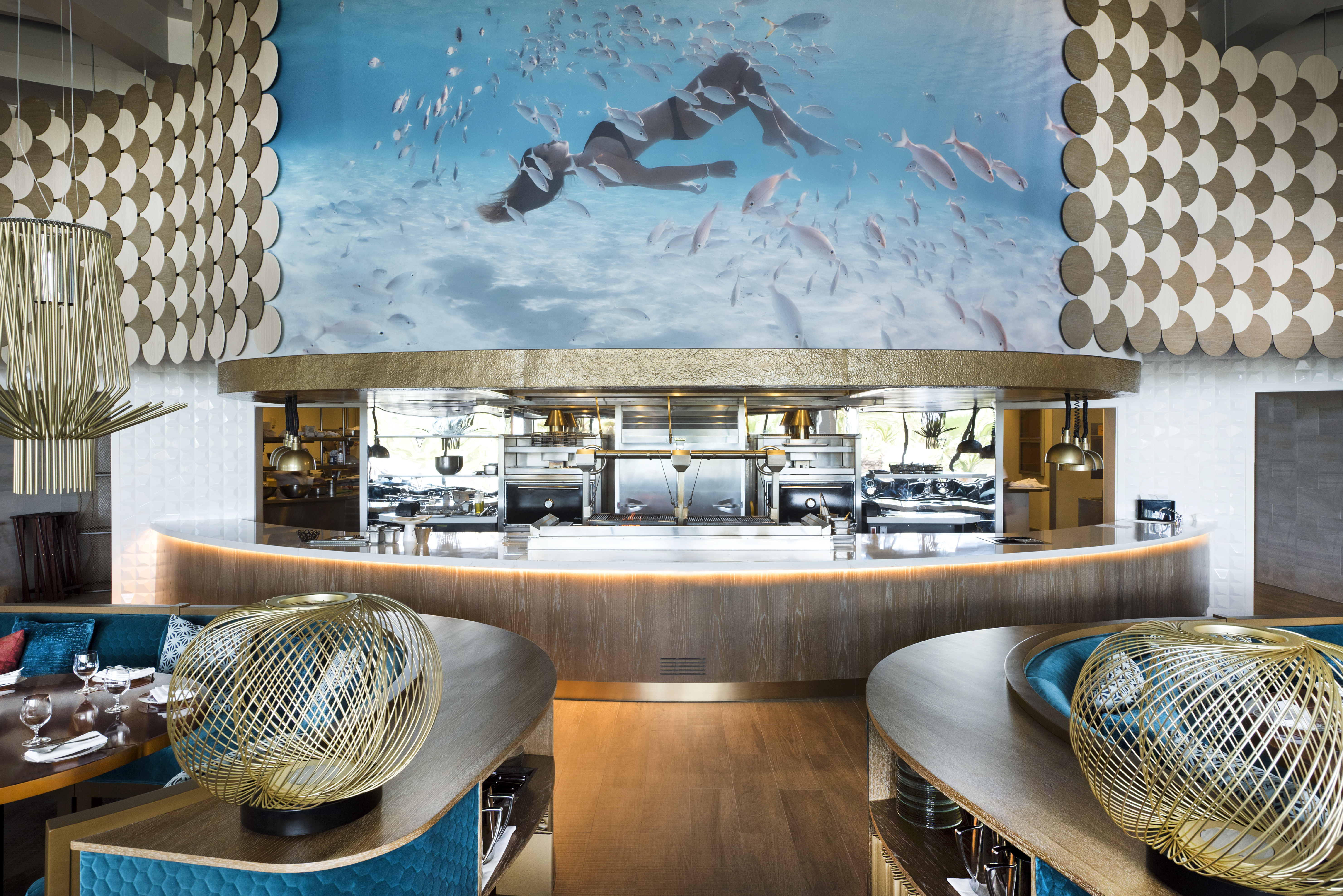 Atlantis Paradise Island Is a Celebrity Hot Spot! Take a Tour Inside the Gorgeous Resort