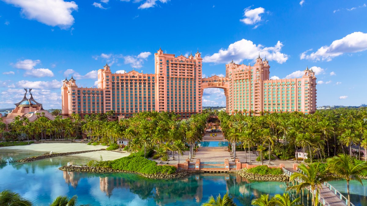 Atlantis Paradise Island Is a Celebrity Hot Spot! Take a Tour Inside the Gorgeous Resort