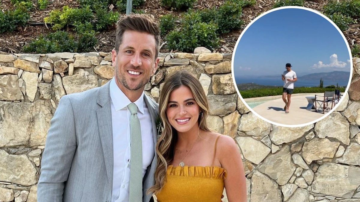 JoJo Fletcher, Jordan Rodgers Honeymoon in Greece: Pictures