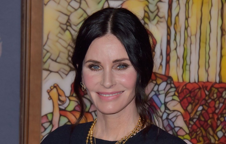 Courteney Cox Isn’t Afraid to Go Au Naturel! See Unfiltered Photos of the Actress With No Makeup