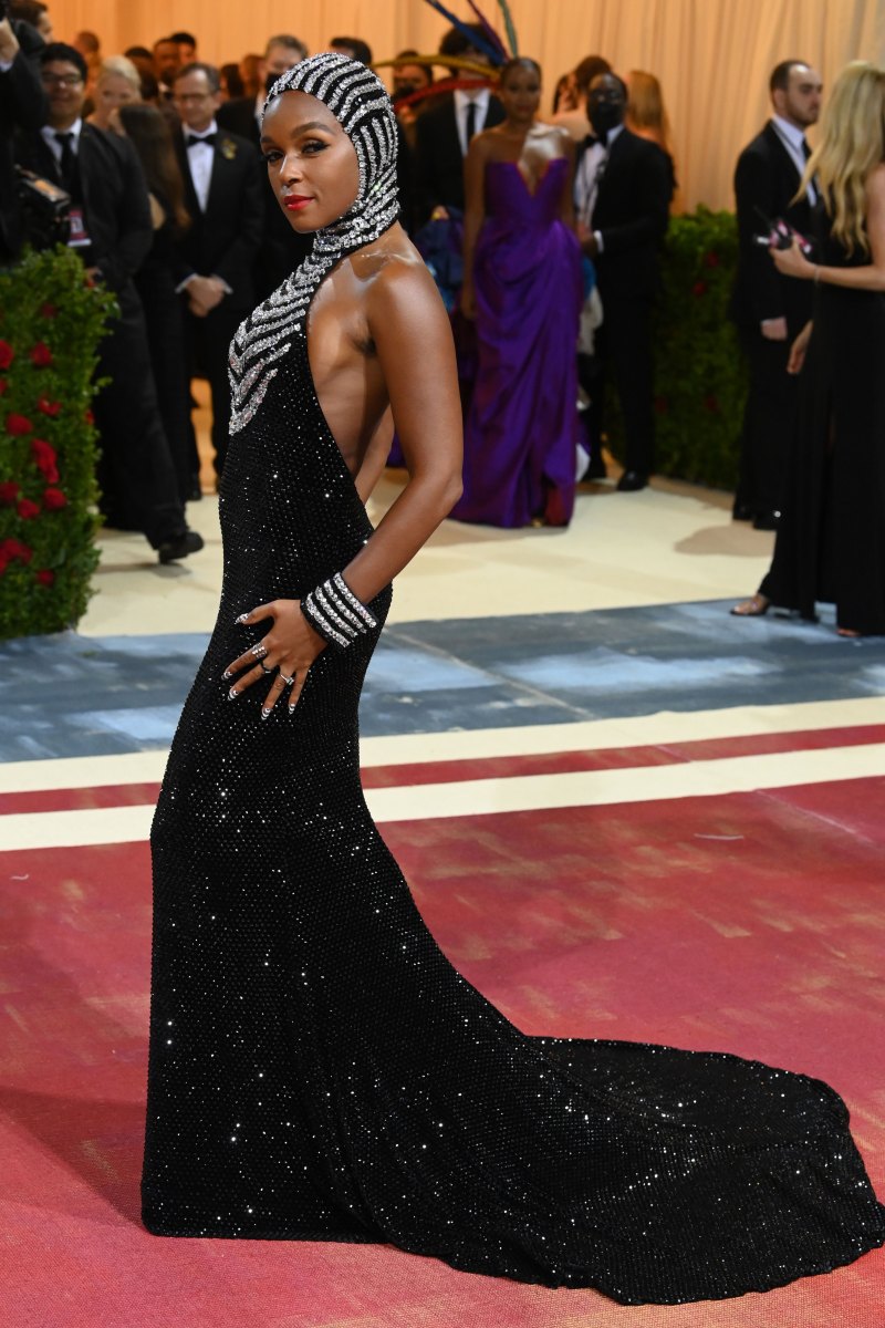 Back to the Steps! Here’s a List of Celebrities Who Went Braless at the 2022 Met Gala: See Photos