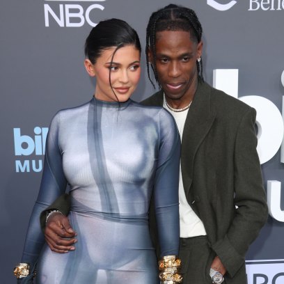 Kylie Jenner and Travis Scott Attend the 2022 Billboard Music Awards Together! See Red Carpet Photos
