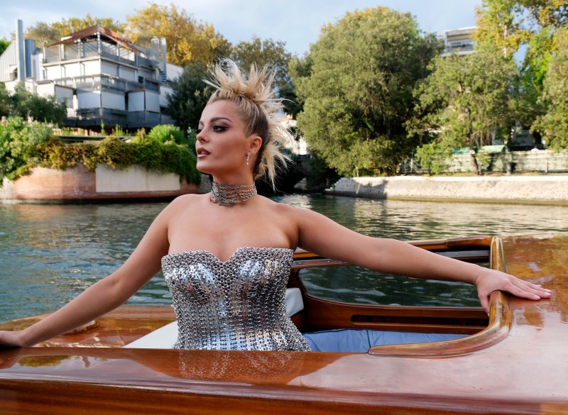 Bebe Rexha Braless Photos: The Singer Without a Bra
