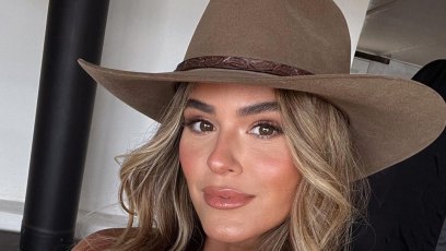 Former 'Bachelorette' JoJo Fletcher Previously Denied Plastic Surgery Rumors: 'Sorry to Disappoint'