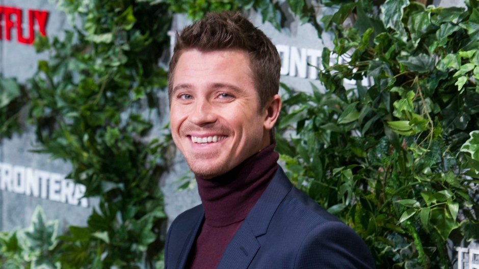 Garrett Hedlund Shows Off Ripped Abs in Rare Photo: Picture