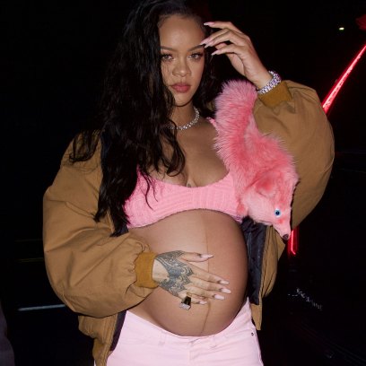 Rihanna Seen for 1st Time Since Giving Birth to Baby No. 1 