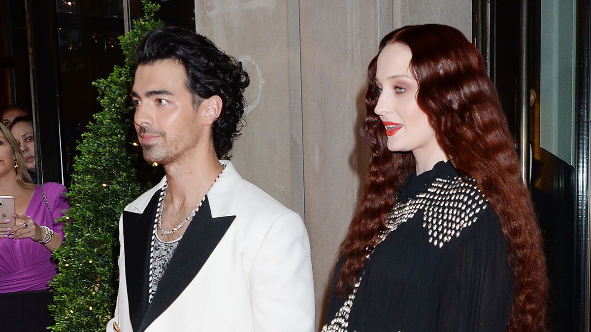 Joe Jonas, Pregnant Sophie Turner 2022 Met Gala: Pictures
