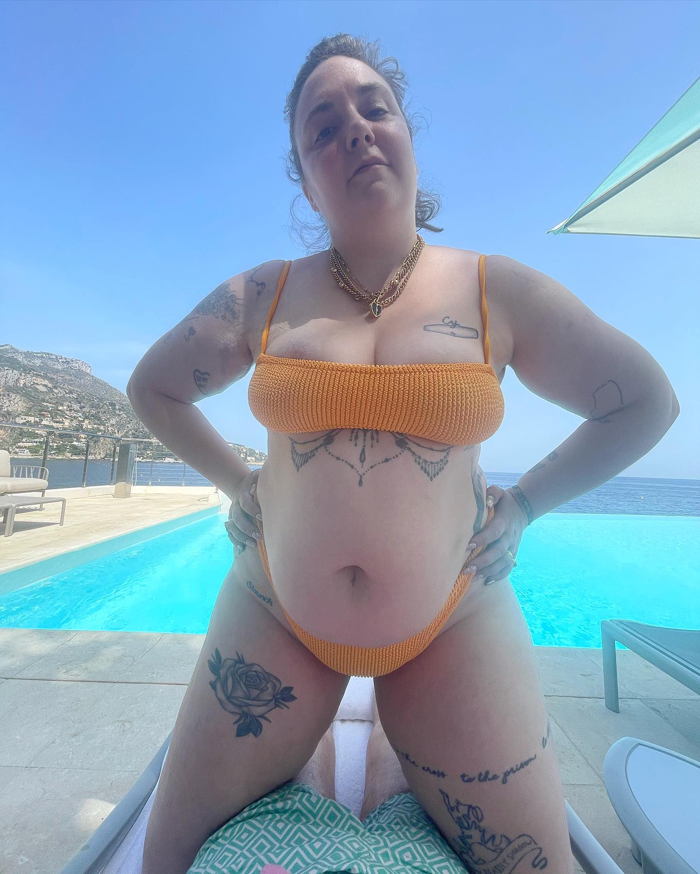 Lena Dunham Bikini Photos