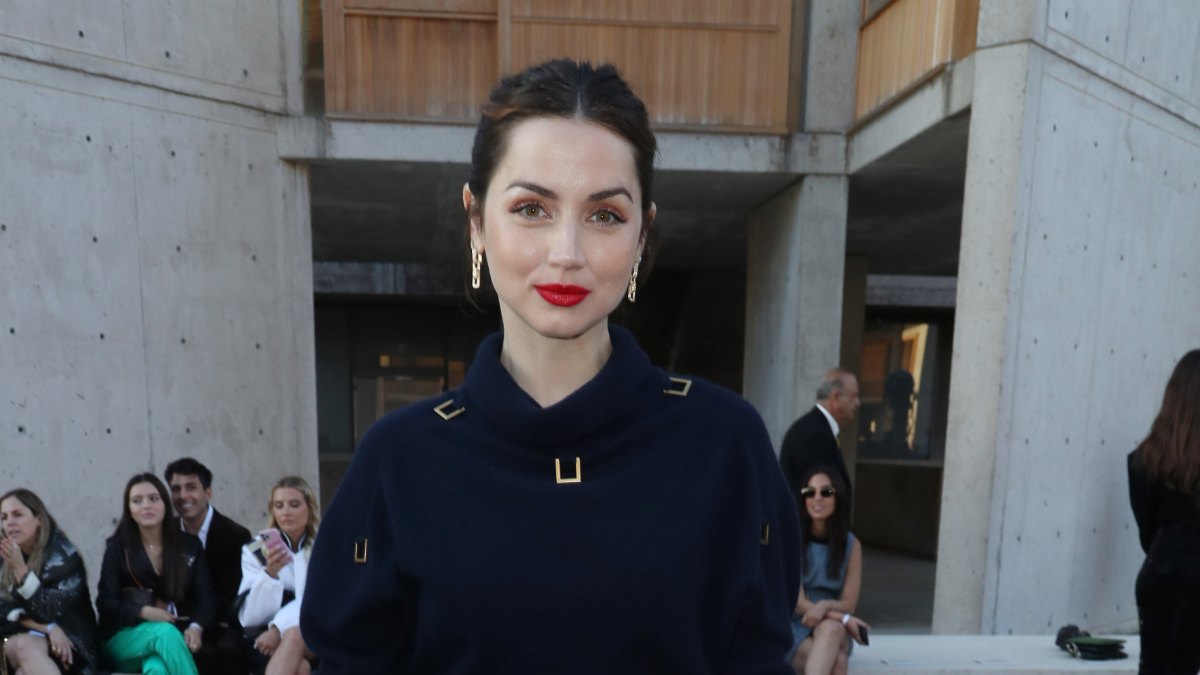 Ana de Armas' Net Worth Is ~Deep~ In the Cash Flow! Details on How Much Money the Actress Makes