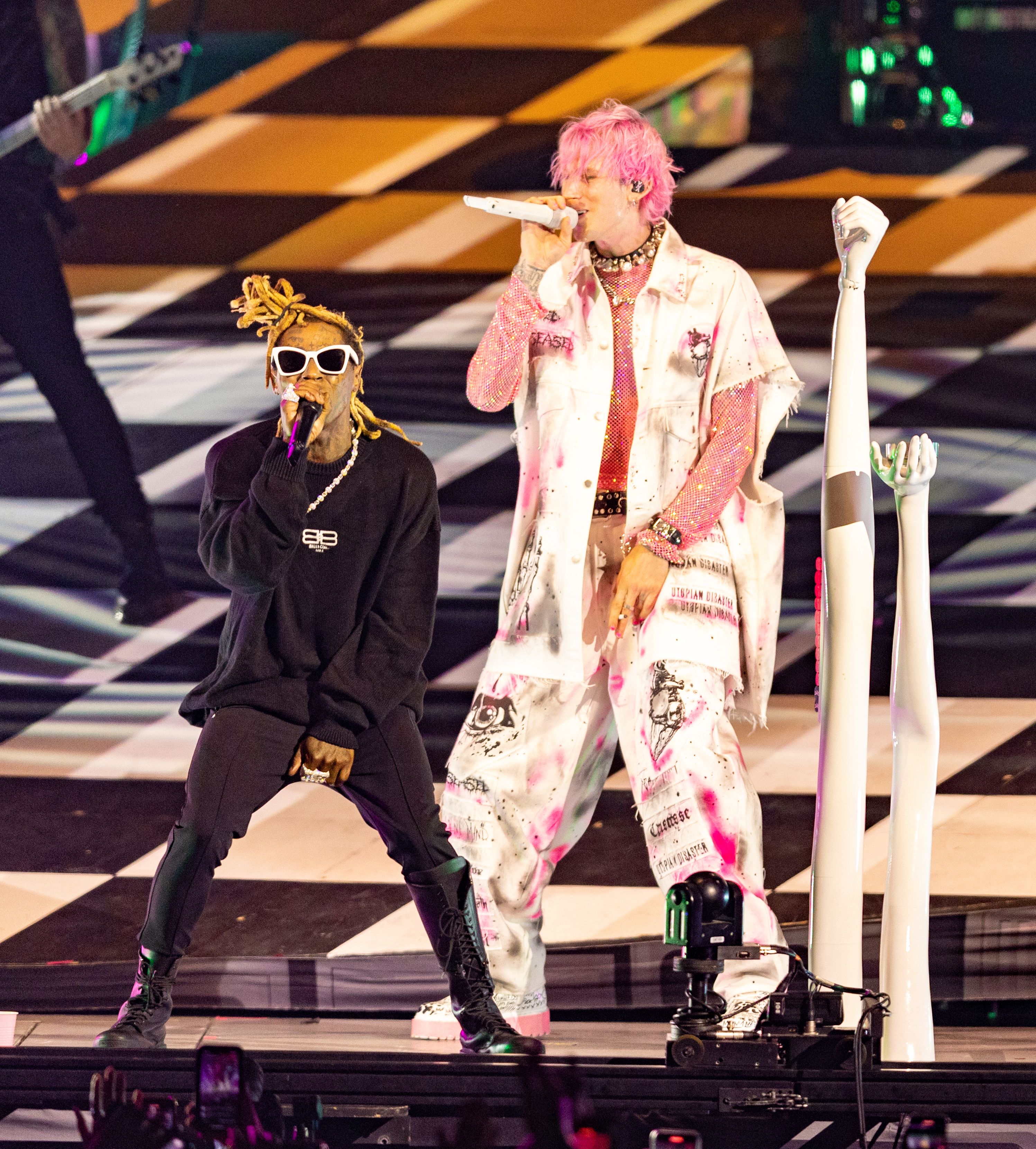 Travis Barker MGK Concert