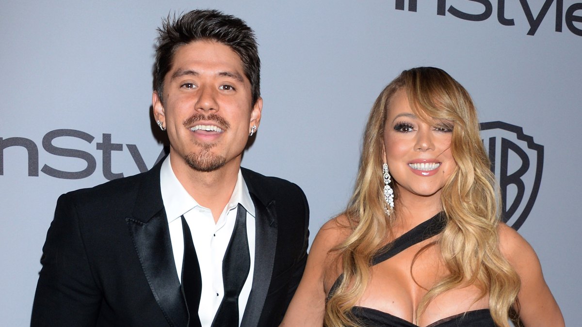 Mariah Carey and Boyfriend Bryan Tanaka Enjoy Swimming in Capri